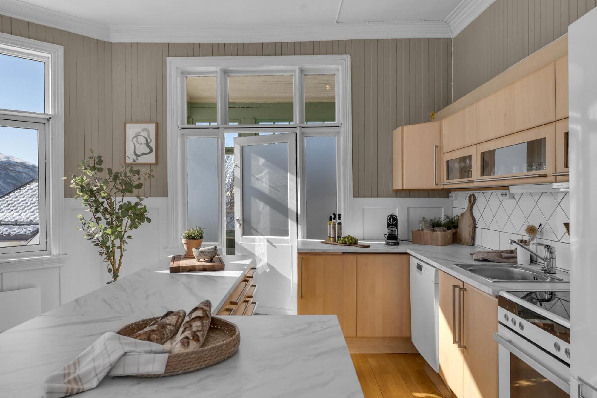 Lovely City Center Apartment With Amazing Views And Free Parking! 特罗姆瑟 外观 照片