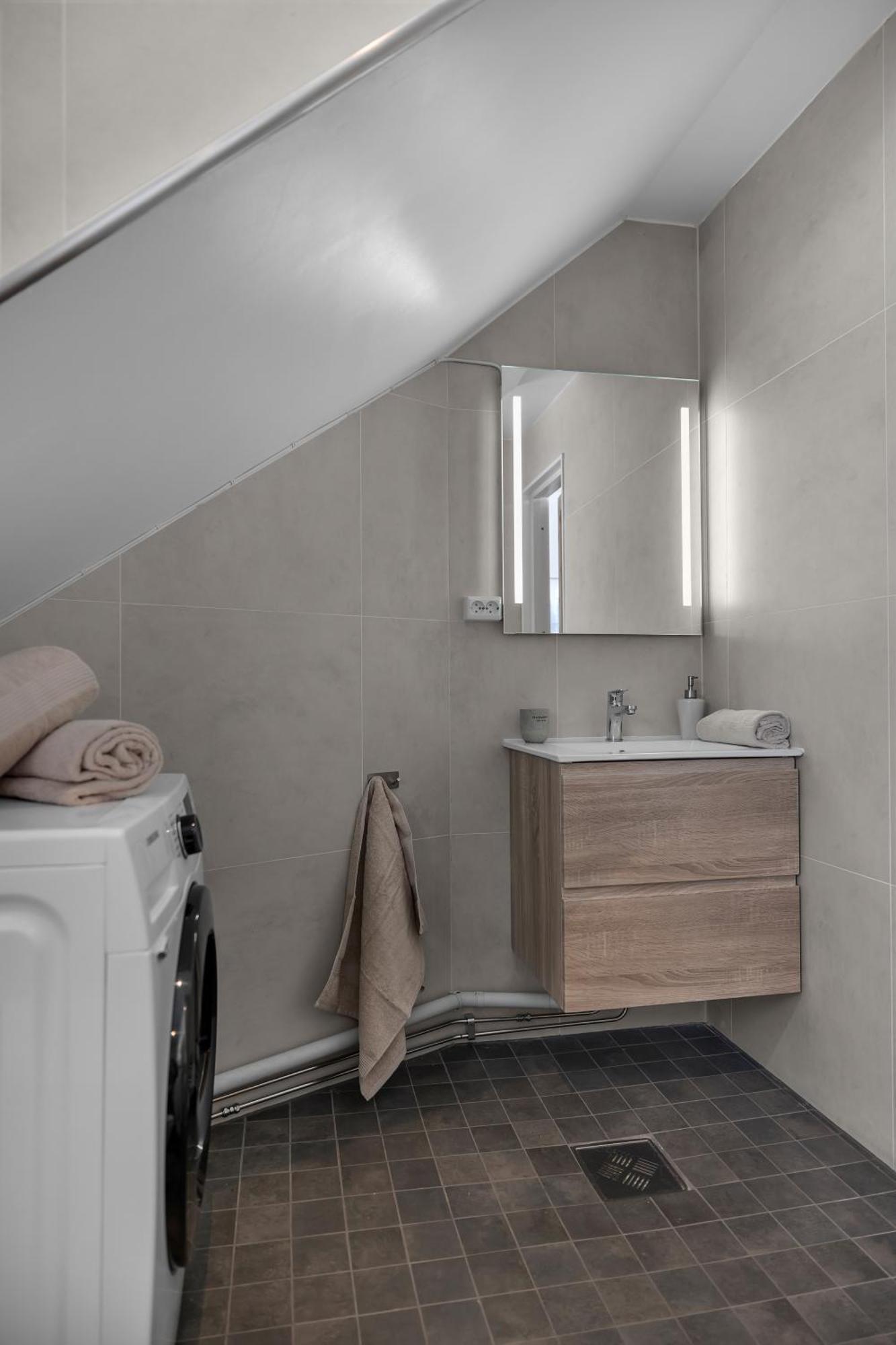Lovely City Center Apartment With Amazing Views And Free Parking! 特罗姆瑟 外观 照片